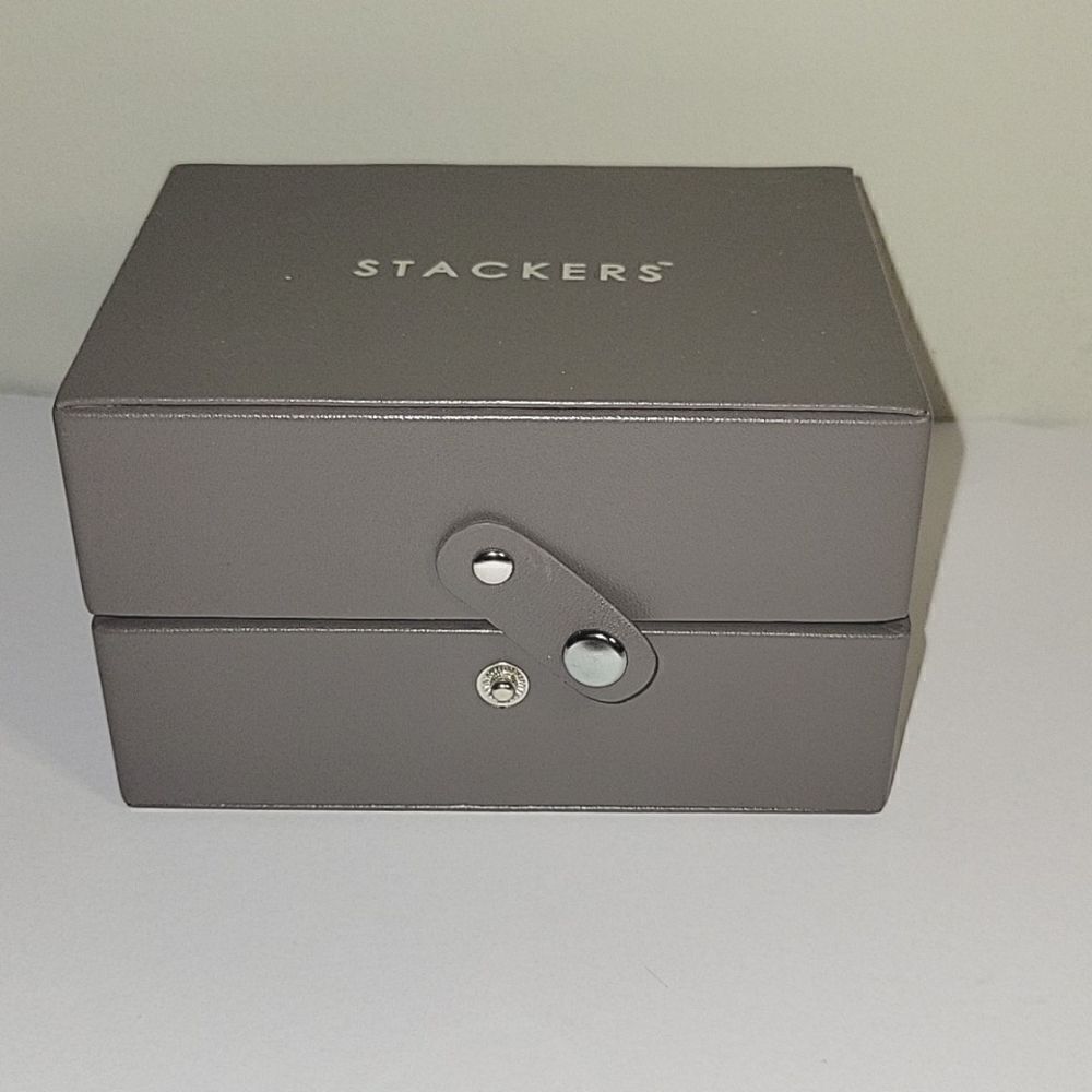 Stackers Travel sized Jewelry Box Taupe 5"x 4" x 3"
